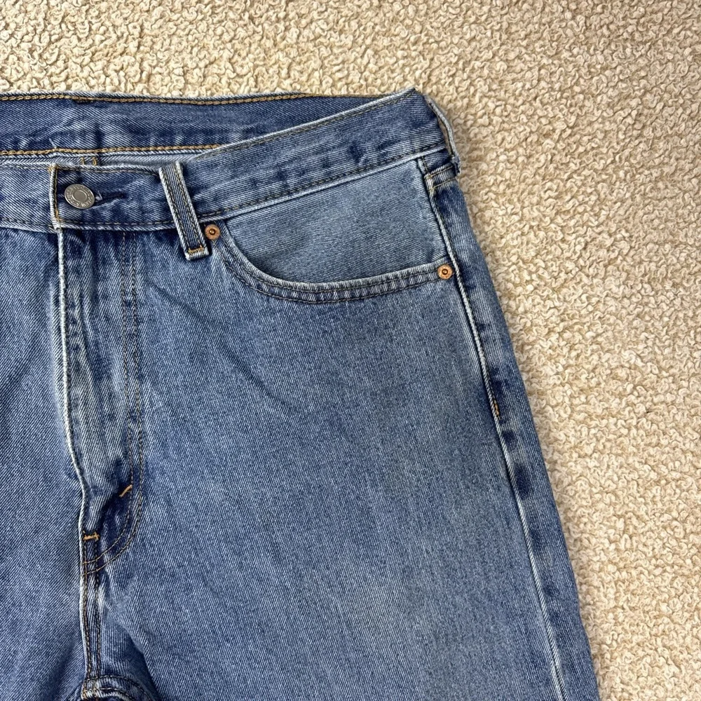 Levi's 505 Regular Fit Jeans 36x29 Men's Blue Medium Wash Straight Leg Denim